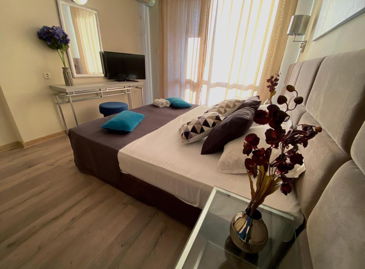 Apart Hotel Primavera 2 Primorsko Ngoại thất bức ảnh