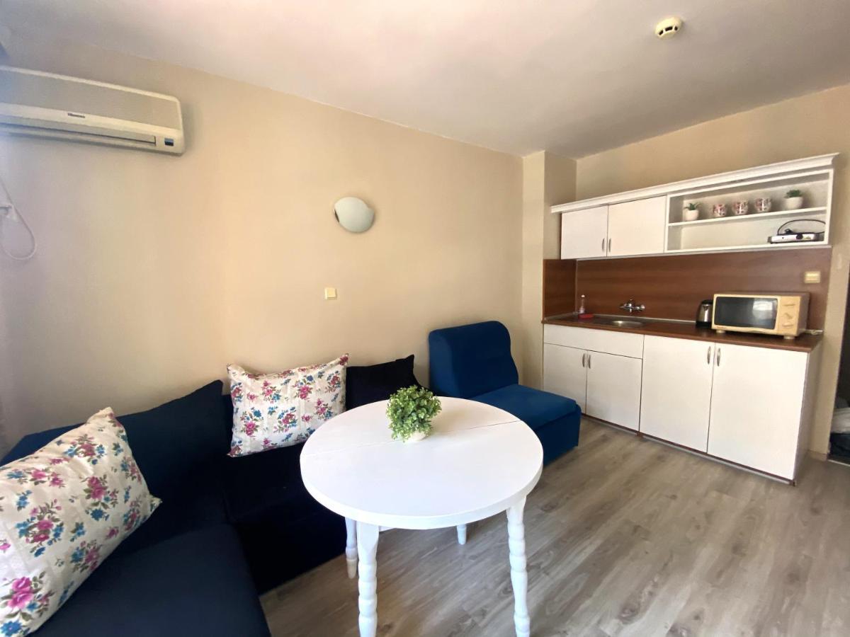 Apart Hotel Primavera 2 Primorsko Ngoại thất bức ảnh