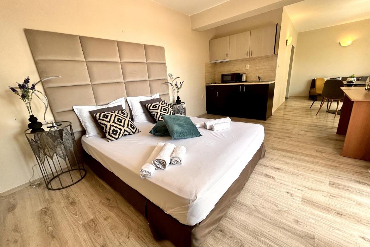Apart Hotel Primavera 2 Primorsko Ngoại thất bức ảnh